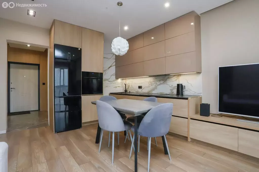 2-комнатная квартира: Иркутск, улица Лызина, 9 (58.6 м) - Фото 1