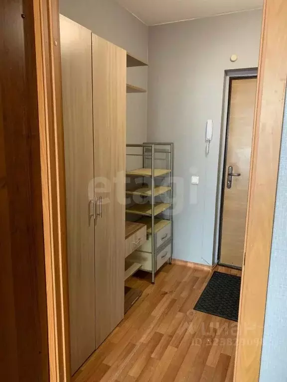 Студия Красноярский край, Красноярск Соколовская ул., 72А (28.0 м) - Фото 1