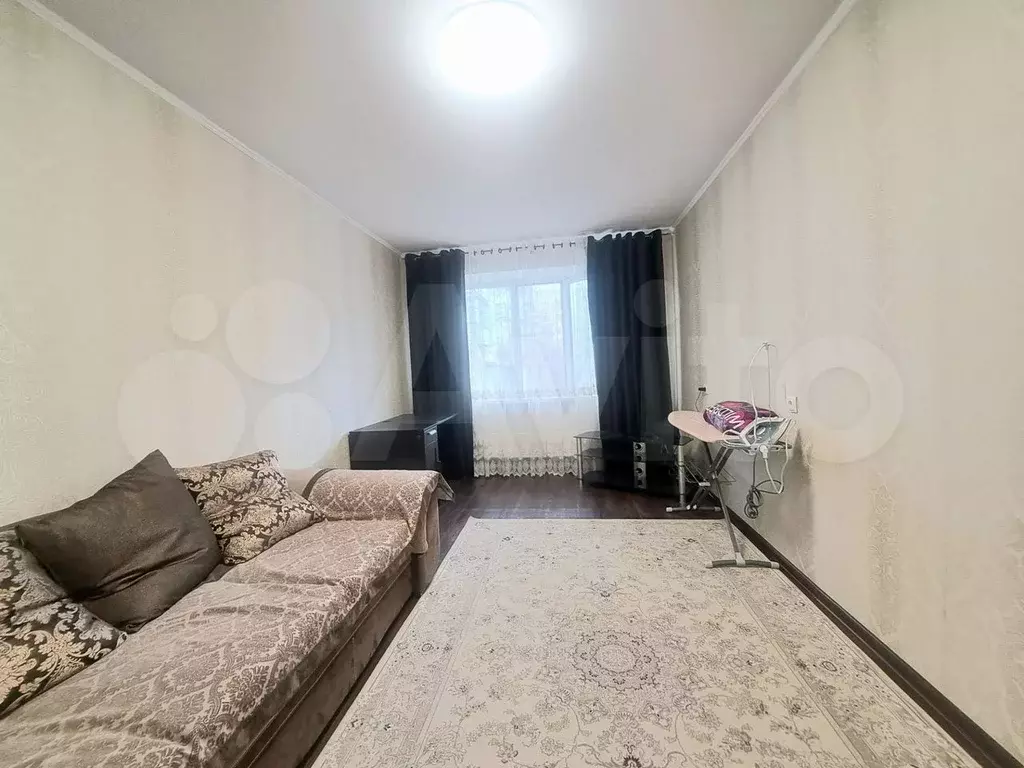 2-к. квартира, 54 м, 1/5 эт. - Фото 0