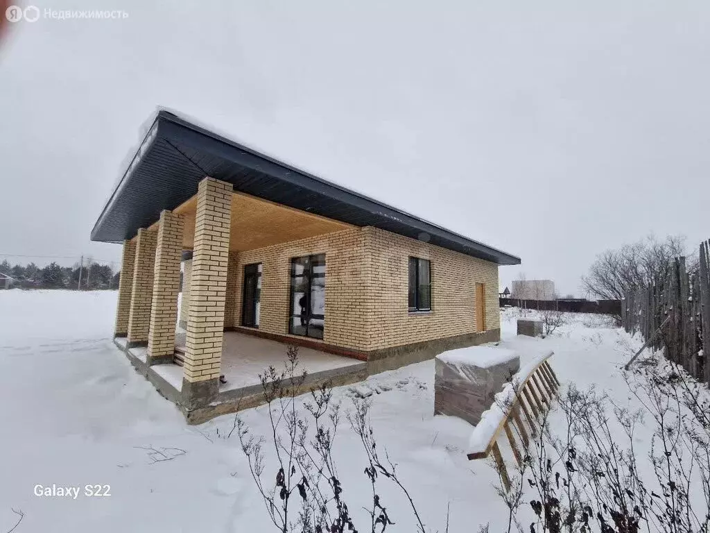 Дом в муниципальное образование Новосельское, деревня Горожёново (128 ... - Фото 1