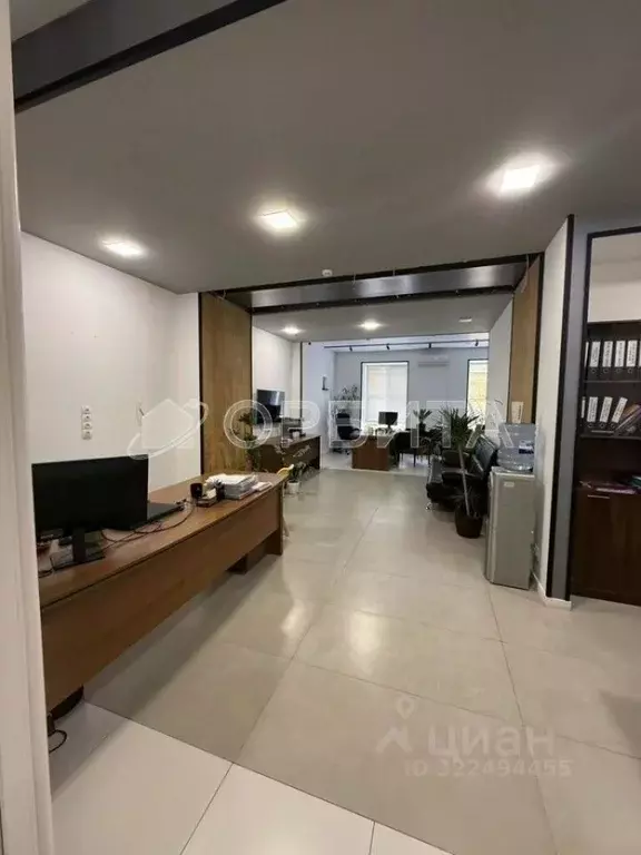 Офис в Тюменская область, Тюмень Комсомольская ул., 57 (70 м) - Фото 1