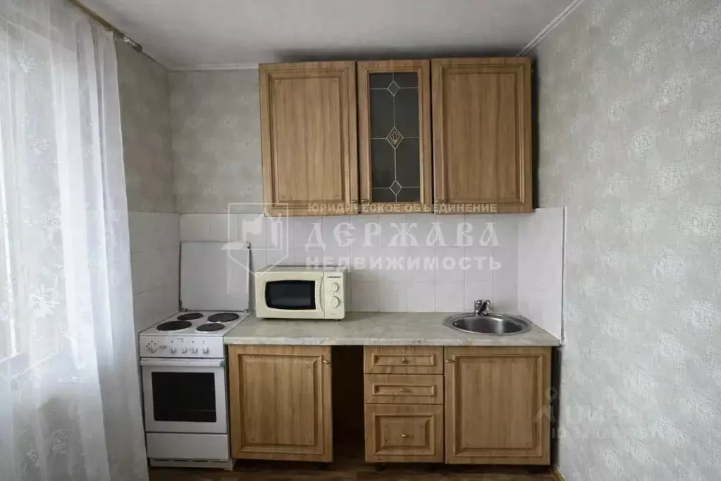 1-к кв. Кемеровская область, Кемерово просп. Химиков, 25 (33.0 м) - Фото 1