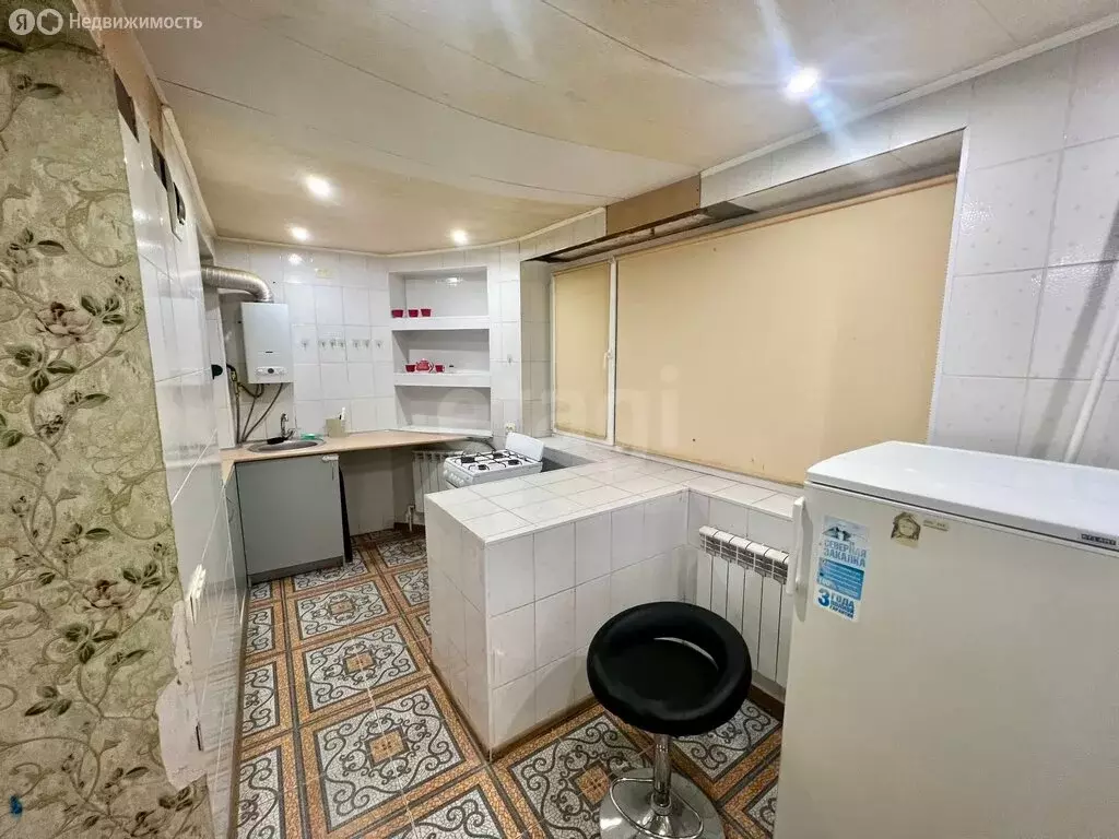 2-комнатная квартира: Ковров, улица Маяковского, 110 (60 м) - Фото 1