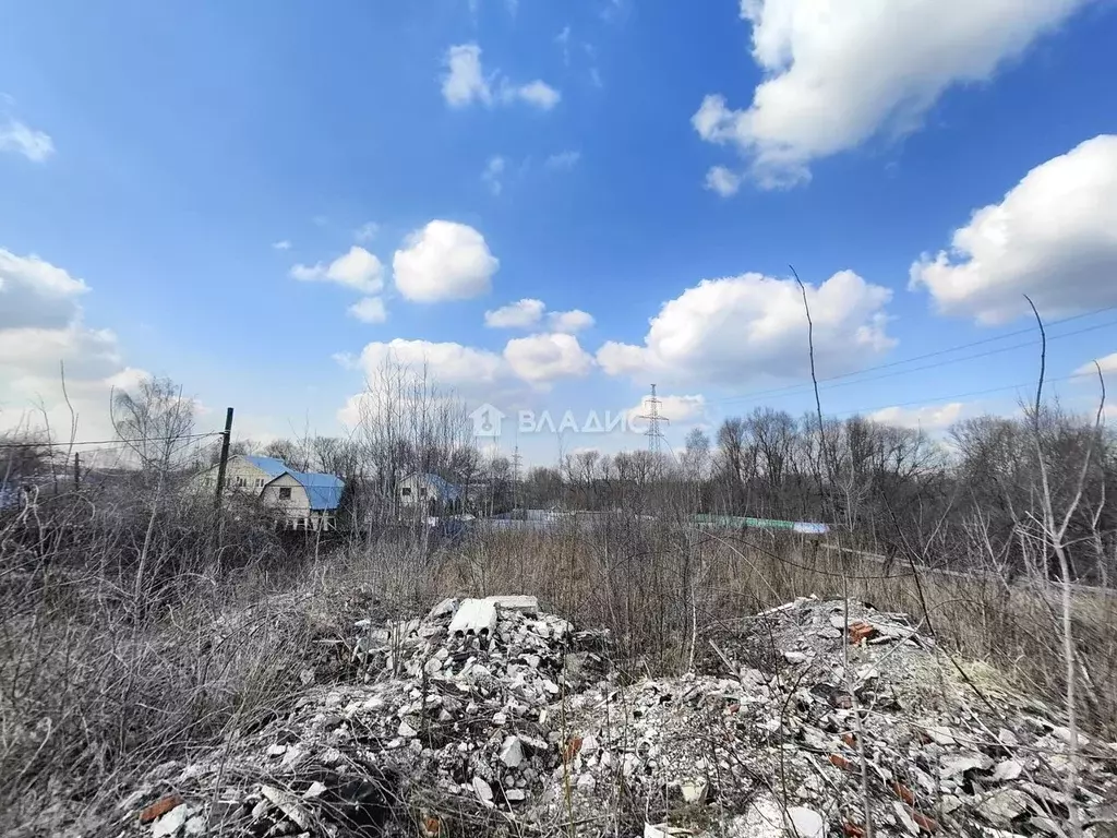 Участок в Московская область, Мытищи городской округ, д. Челобитьево  ... - Фото 0