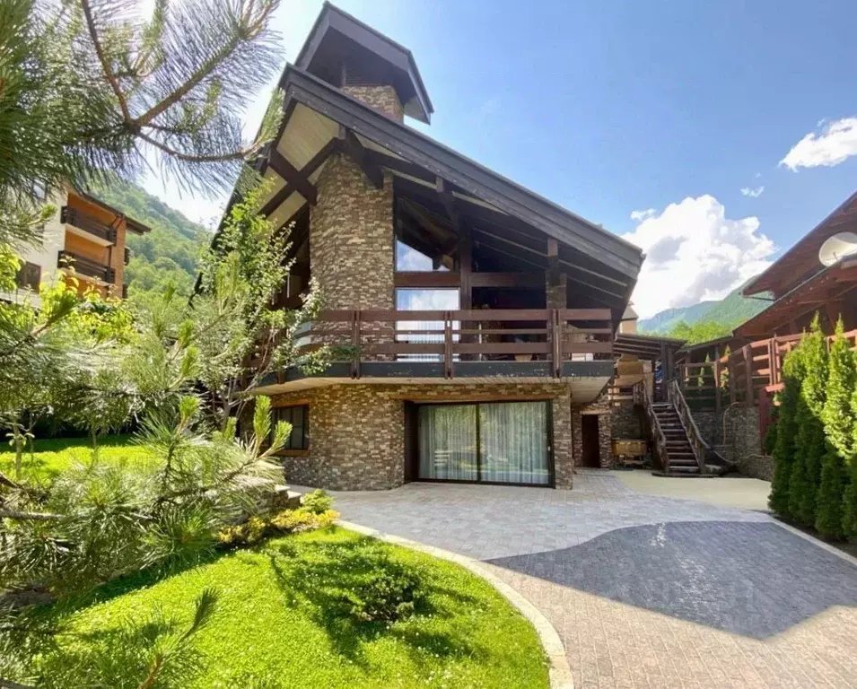 Дом в Краснодарский край, Сочи Красная Поляна пгт, ул. Ачишховская, 60 ... - Фото 2