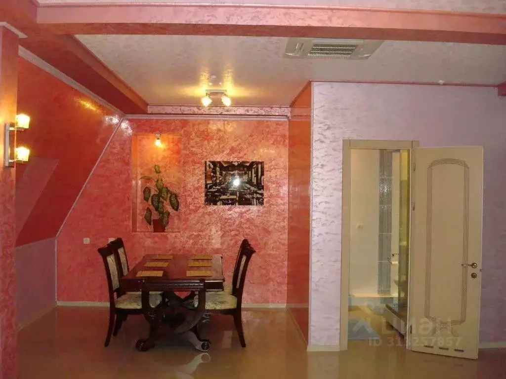 Комната Краснодарский край, Абинск Красноармейская ул., 28 (60.0 м) - Фото 1