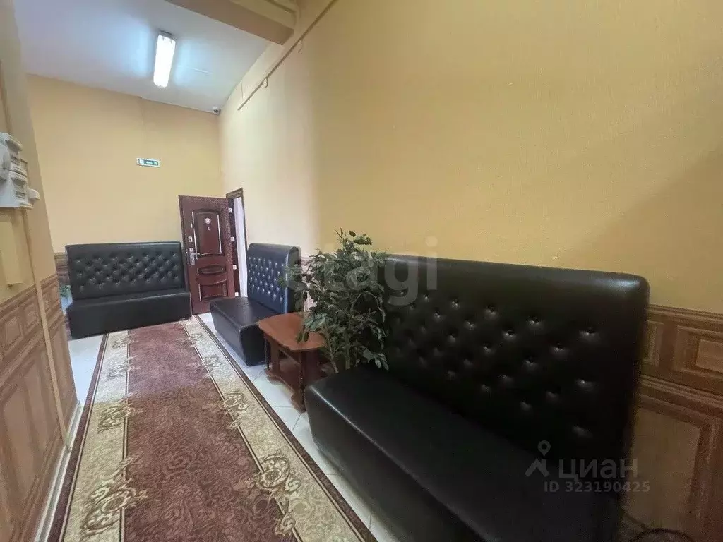 Помещение свободного назначения в Ямало-Ненецкий АО, Салехард ул. ... - Фото 1