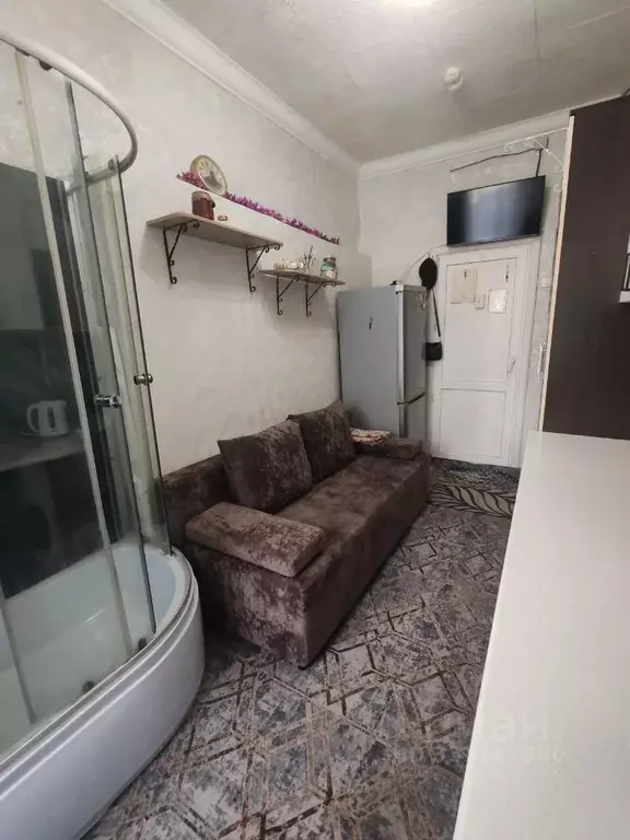Комната Тюменская область, Тюмень ул. Мира, 16 - Фото 1