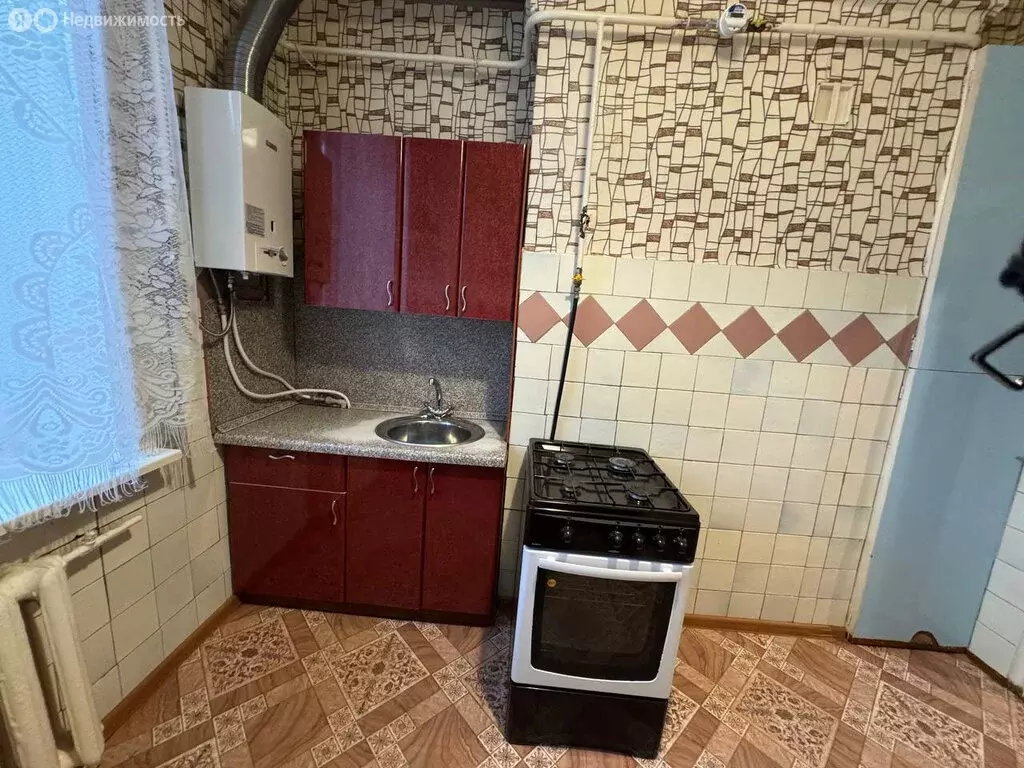 3-комнатная квартира: Бор, улица Вали Котика, 7 (66.2 м) - Фото 2