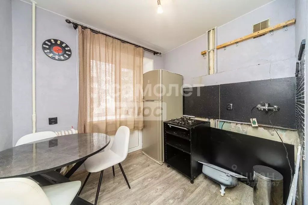 3-к кв. Пермский край, Пермь Пихтовая ул., 40А (55.9 м) - Фото 1
