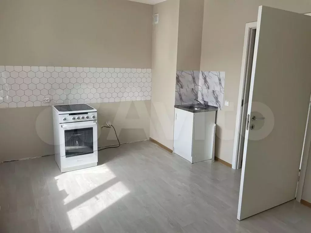 1-к. квартира, 42 м, 4/6 эт. - Фото 1