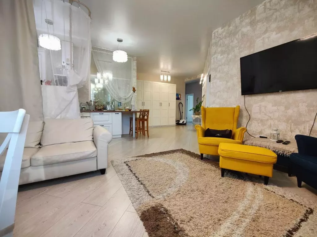 Квартира, 3 комнаты, 107 м - Фото 0