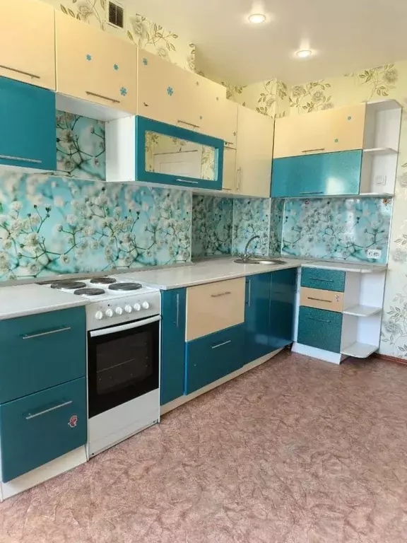 1-к кв. Омская область, Омск бул. Архитекторов, 17/1 (40.0 м) - Фото 1