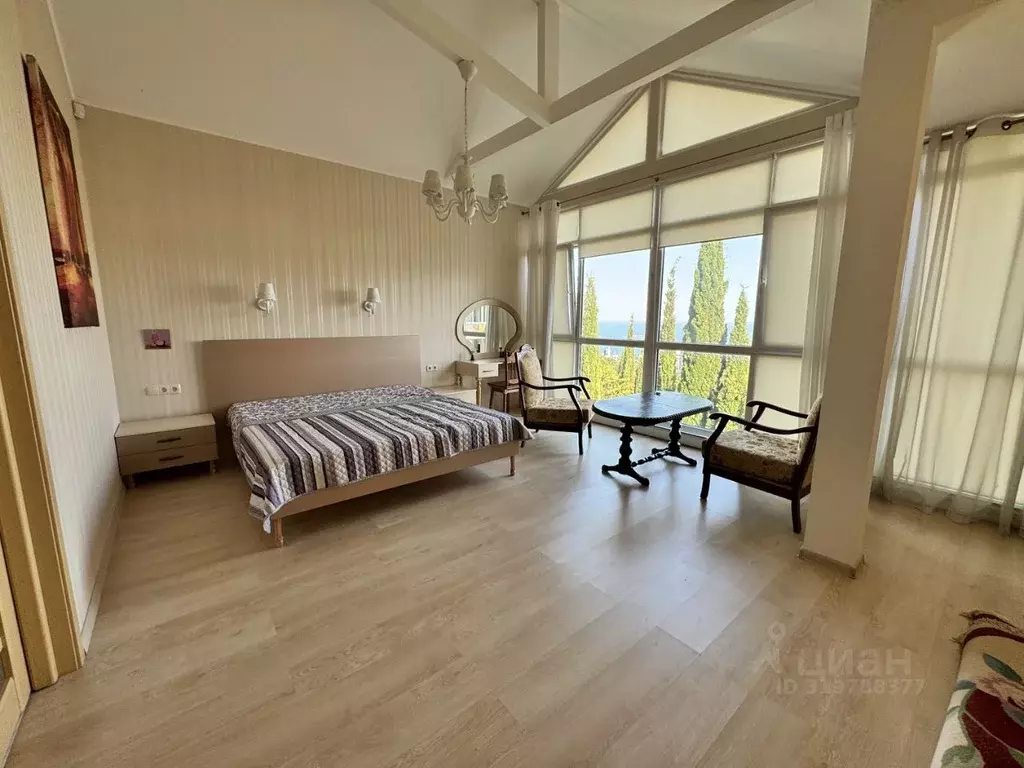 3-к кв. Крым, Ялта ул. Тимирязева, 39Б (114.5 м) - Фото 0