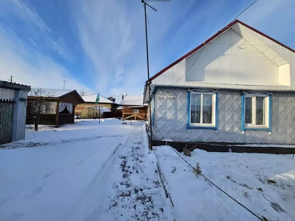 Дом в Омская область, Калачинск ул. Крупской, 89 (56 м) - Фото 2