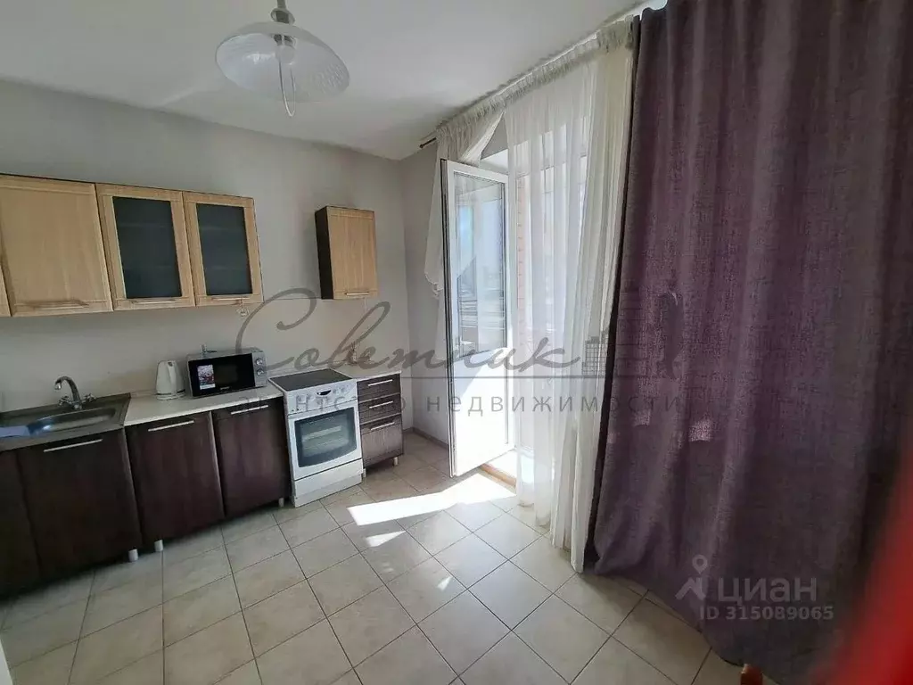 1-к кв. Белгородская область, Старый Оскол Степной мкр, 28 (53.0 м) - Фото 2