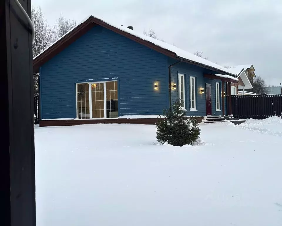 Дом в Мурманская область, Кольский район, Кильдинстрой городское ... - Фото 1