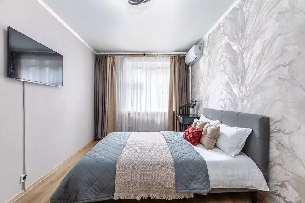 1-к кв. Татарстан, Казань Волочаевская ул., 4 (45.0 м) - Фото 2