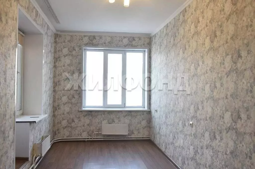 3-к кв. Хакасия, Абакан ул. Чехова, 95к1 (92.7 м) - Фото 1