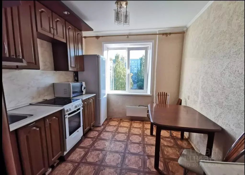 2-к кв. Самарская область, Тольятти ул. Дзержинского, 11 (50.0 м) - Фото 1