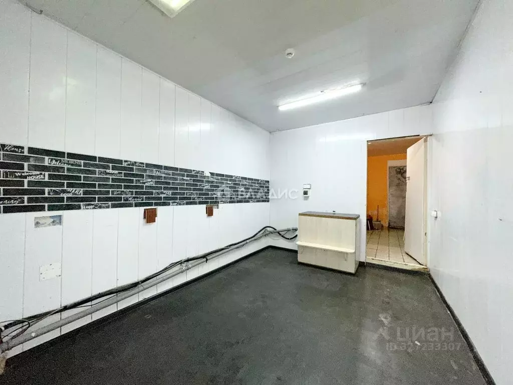 Помещение свободного назначения в Севастополь просп. Октябрьской ... - Фото 2