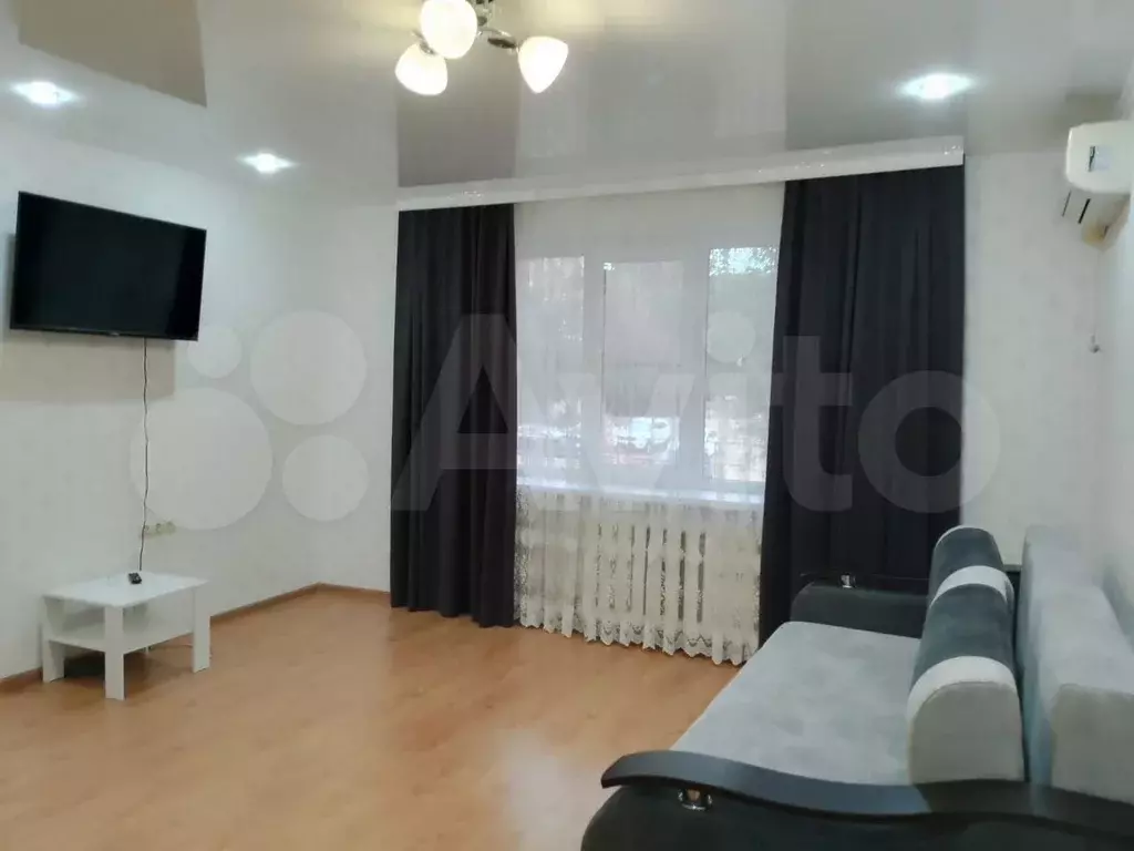 1-к. квартира, 30 м, 1/5 эт. - Фото 0