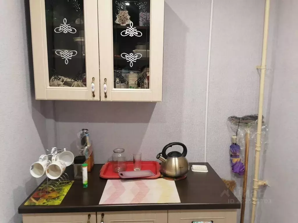 Комната Новгородская область, Великий Новгород ул. Германа, 28 - Фото 1