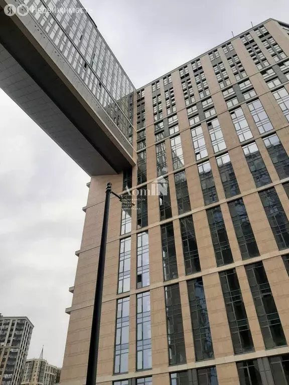 3-комнатная квартира: Санкт-Петербург, улица Типанова, 22 (95 м) - Фото 1