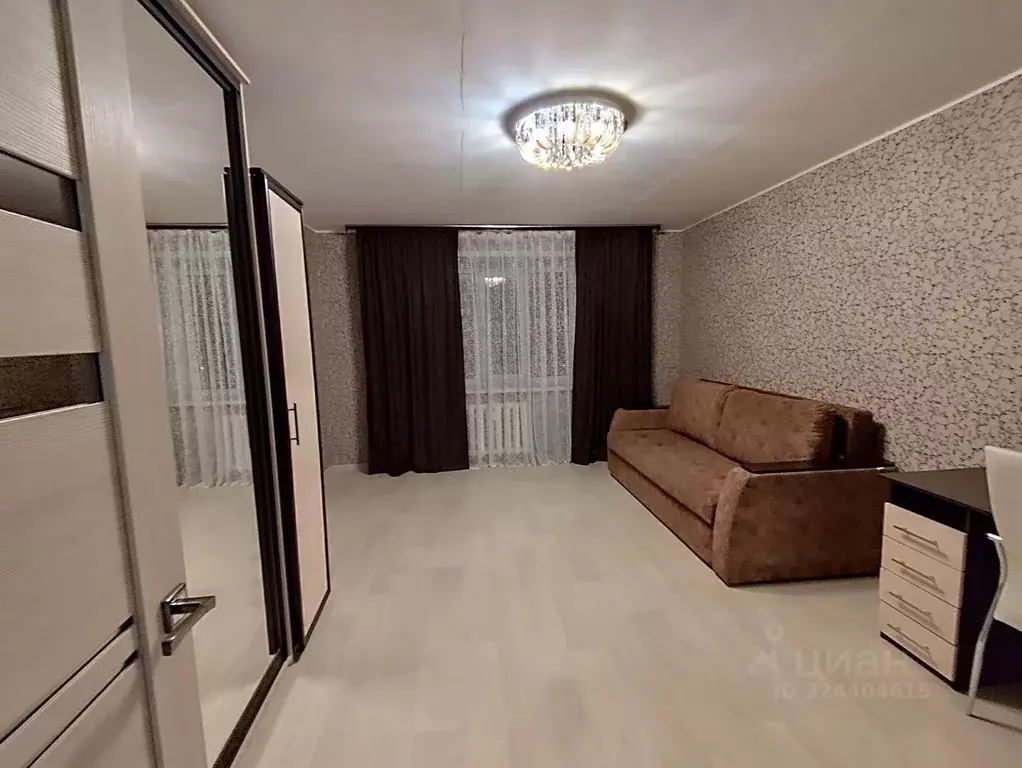 1-к кв. Татарстан, Зеленодольск ул. Фрунзе, 17 (40.0 м) - Фото 1