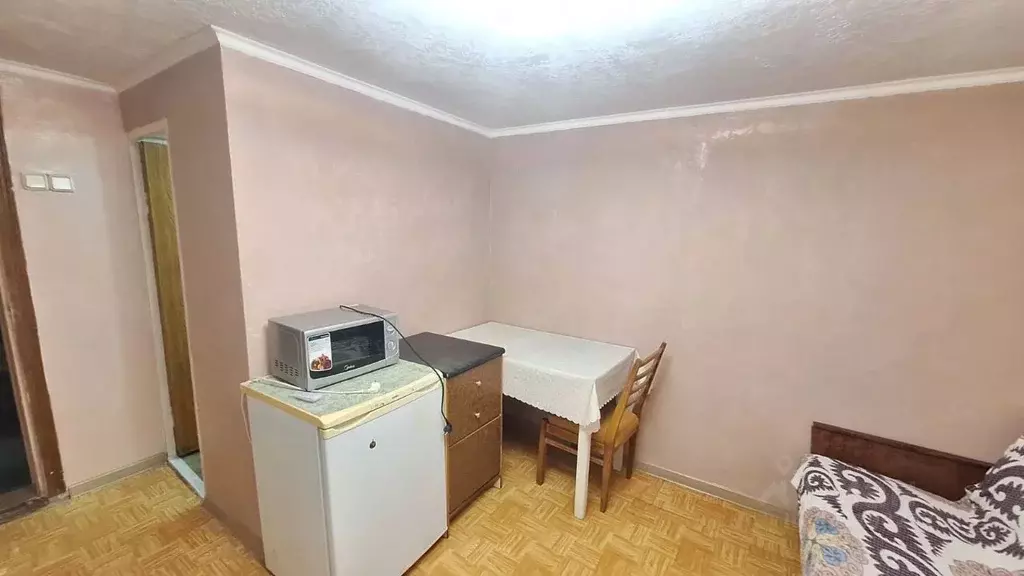 1-к кв. Крым, Симферополь просп. Победы, 95 (30.0 м) - Фото 2