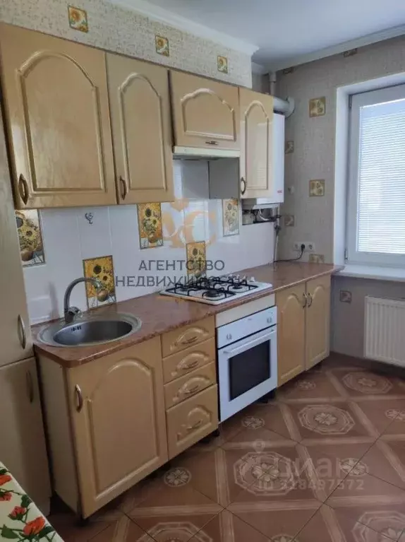 2-к кв. Крым, Феодосия бул. Старшинова, 10А (52.0 м) - Фото 0