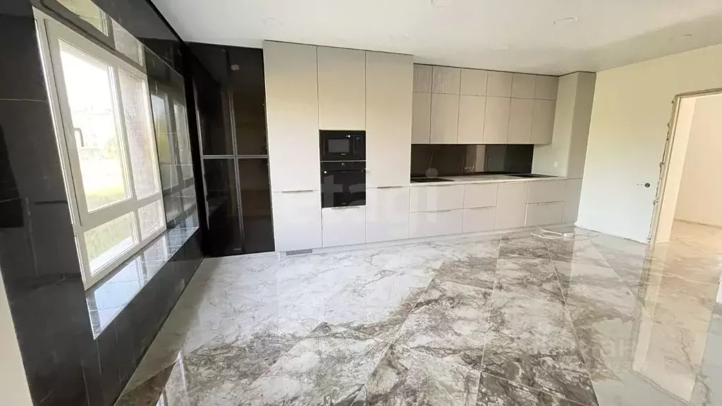 2-к кв. Архангельская область, Котлас просп. Мира, 47А (78.6 м) - Фото 1