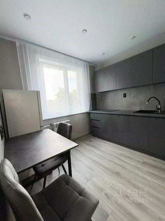 1-к кв. Свердловская область, Екатеринбург ул. Бисертская, 18 (31.2 м) - Фото 0