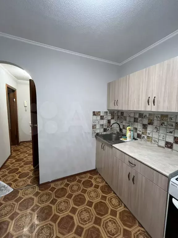 1-к. квартира, 40 м, 2/5 эт. - Фото 1