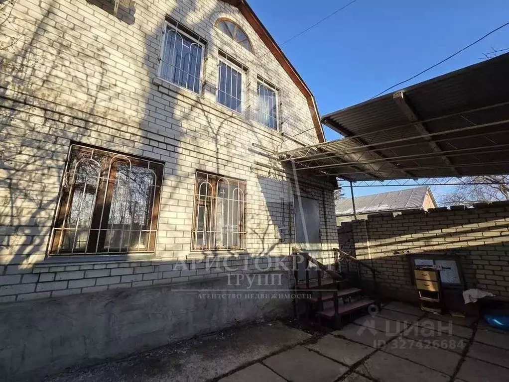 Дом в Ставропольский край, Пятигорск Железнодорожная ул., 58 (150 м) - Фото 1