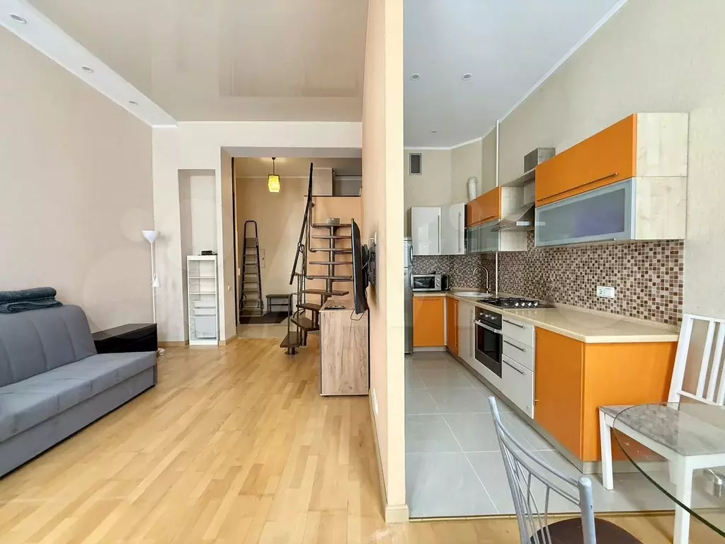 1-к. квартира, 40 м, 2/4 эт. - Фото 1