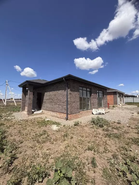 Дом в Ростовская область, Неклиновский район, с. Новобессергеневка ул. ... - Фото 2