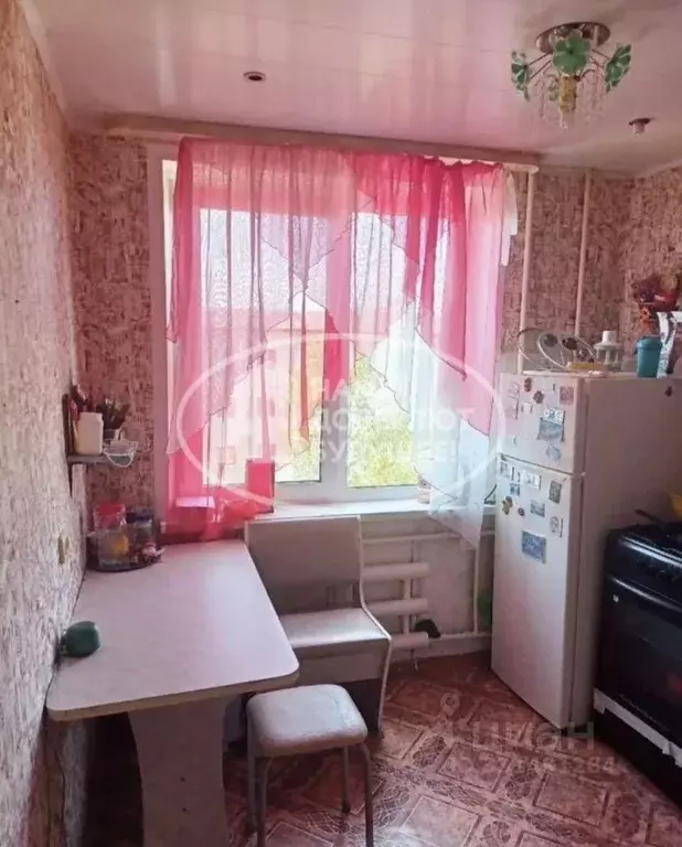 2-к кв. Пермский край, Губаха Октябрьский просп., 7Б (46.3 м) - Фото 1
