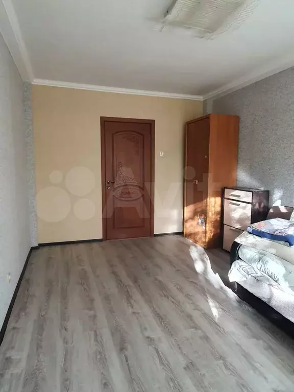 Комната 16 м в 3-к., 5/5 эт. - Фото 1