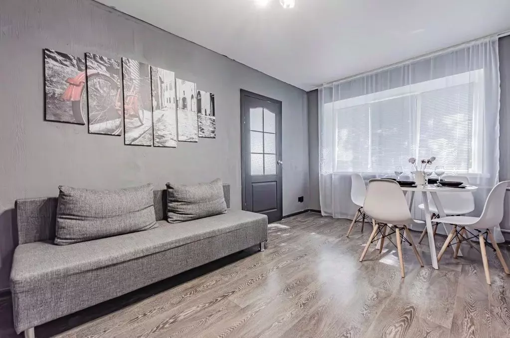 2-к кв. Татарстан, Казань ул. Павлюхина, 114 (55.0 м) - Фото 2