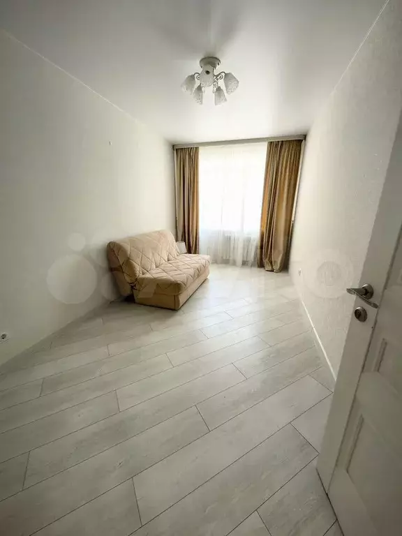 2-к. квартира, 42 м, 4/6 эт. - Фото 1
