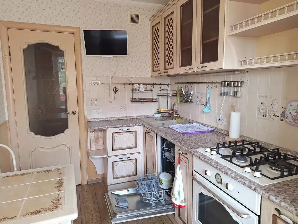 2-к кв. Вологодская область, Череповец ул. Космонавта Беляева, 46а ... - Фото 1