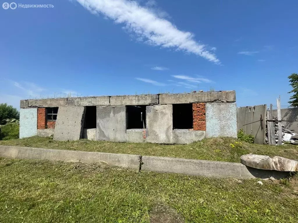 Дом в село Бенжереп 1-й, Гвардейская улица (168 м) - Фото 1