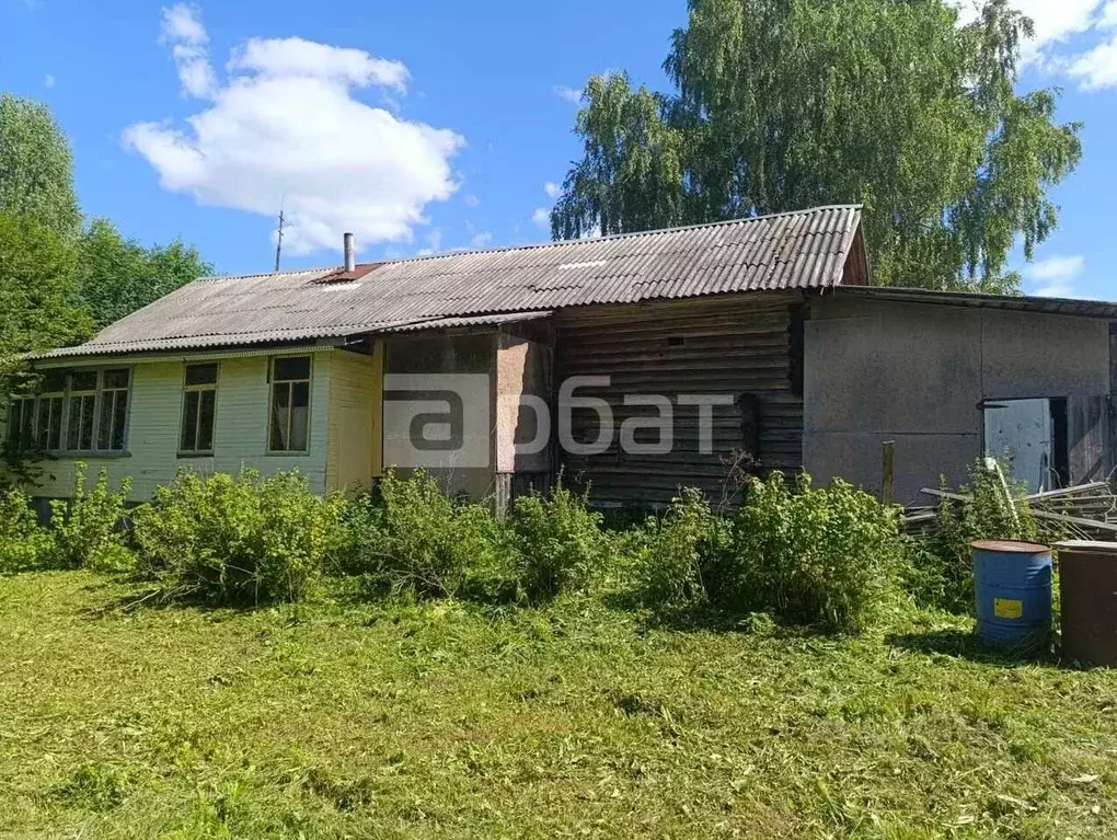 Дом в Костромская область, Шарьинский район, Шангское с/пос, д. ... - Фото 1