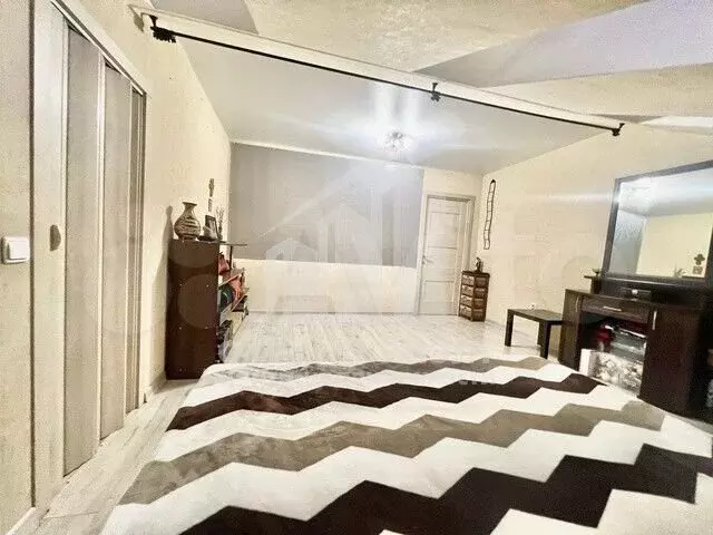 3-к. квартира, 131 м, 4/4 эт. - Фото 0