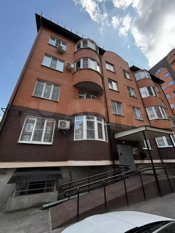 1-к. квартира, 47 м, 2/4 эт. - Фото 1