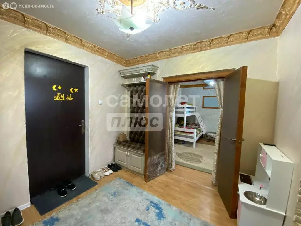 2-комнатная квартира: Хасавюрт, Бамматюртовское шоссе, 1А (50 м) - Фото 1