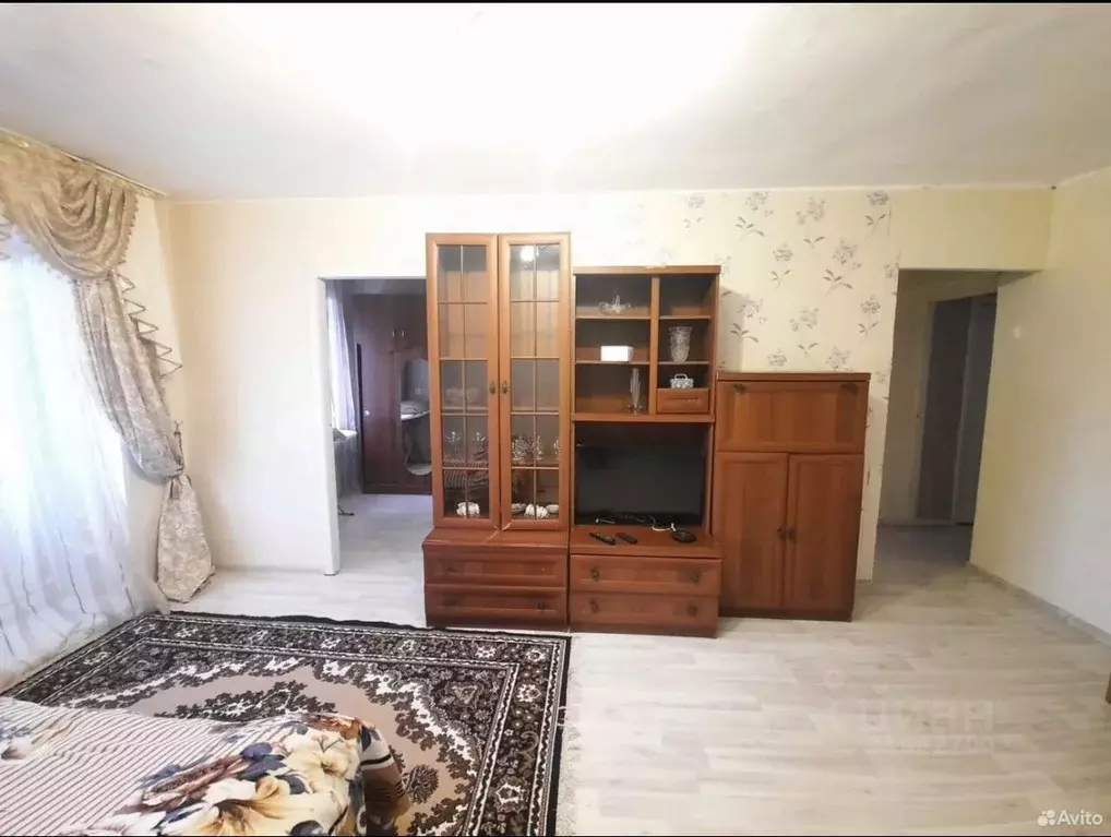3-к кв. Ярославская область, Ростов Октябрьская ул., 49 (52.0 м) - Фото 1
