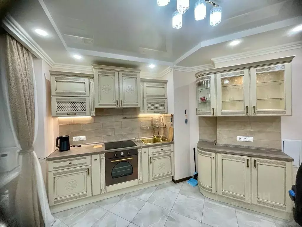 2-к кв. Волгоградская область, Волгоград просп. Маршала Жукова, 98Б ... - Фото 1