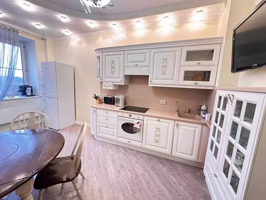 2-к кв. Московская область, Мытищи ул. Благовещенская, 15 (103.0 м) - Фото 1